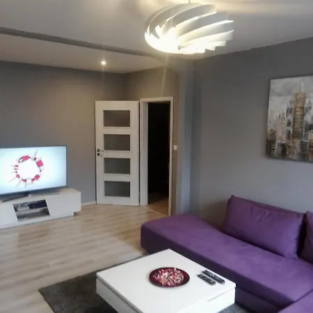 Senza Apartment *